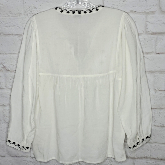 Lucky Boho Embroidered Peasant Top - Picture 6 of 10